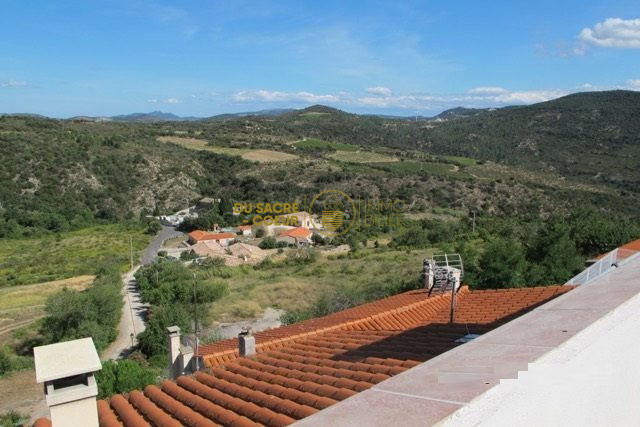 FENOUILLEDE MAISON DE CARACTERE T4 MEUBLE AVEC GRANDE TERRASSE VUE SUBLIME A 360°
