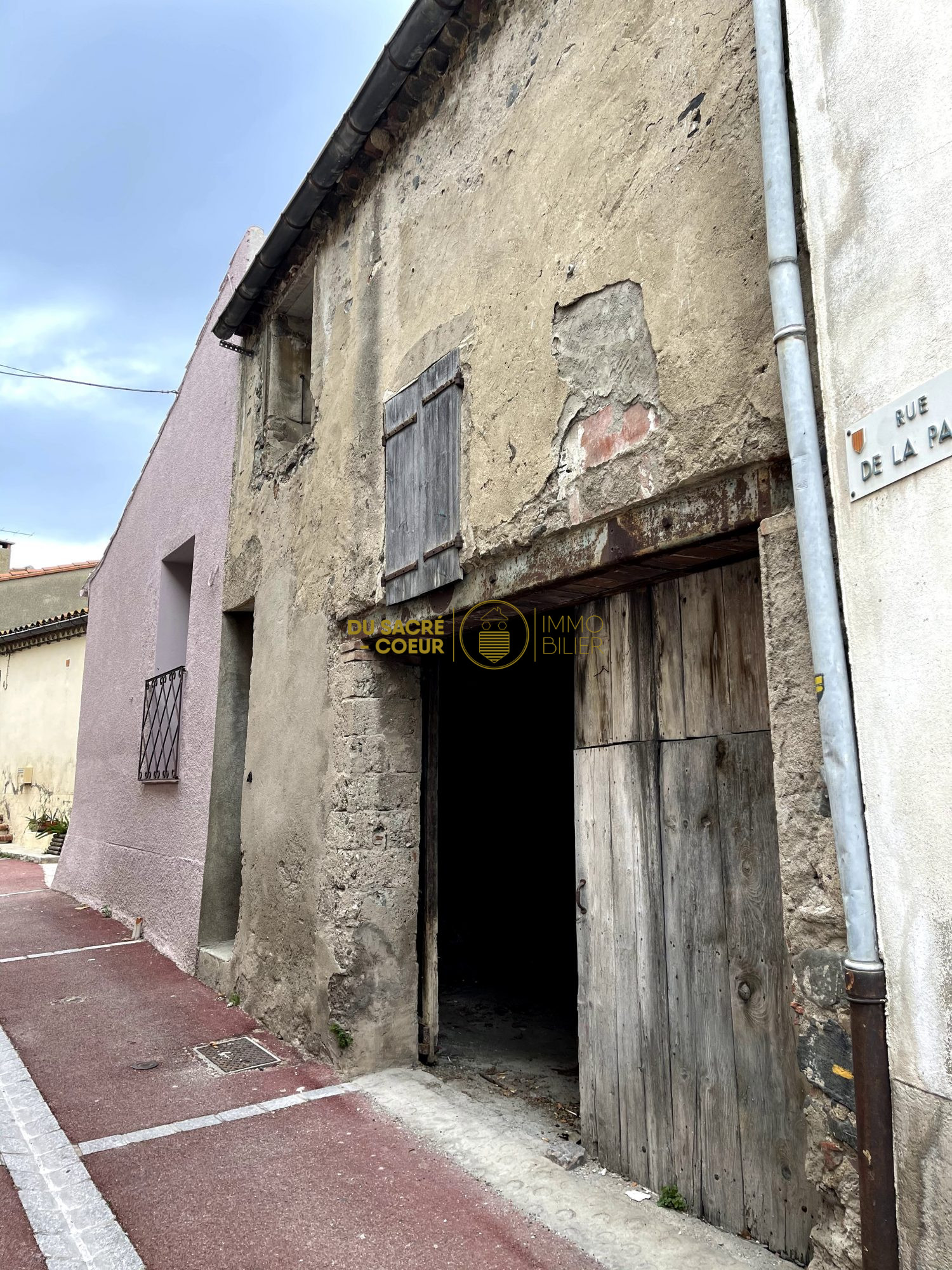 ANCIENNE GRANGE A REHABILITER TOIT NEUF