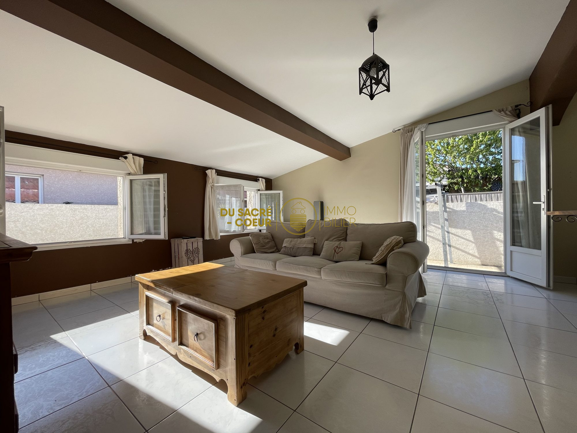 VILLA PLAIN PIED 4FACES T4 SUR 448M2 DE PARCELLE PISCINABLE SANS VIS A VIS