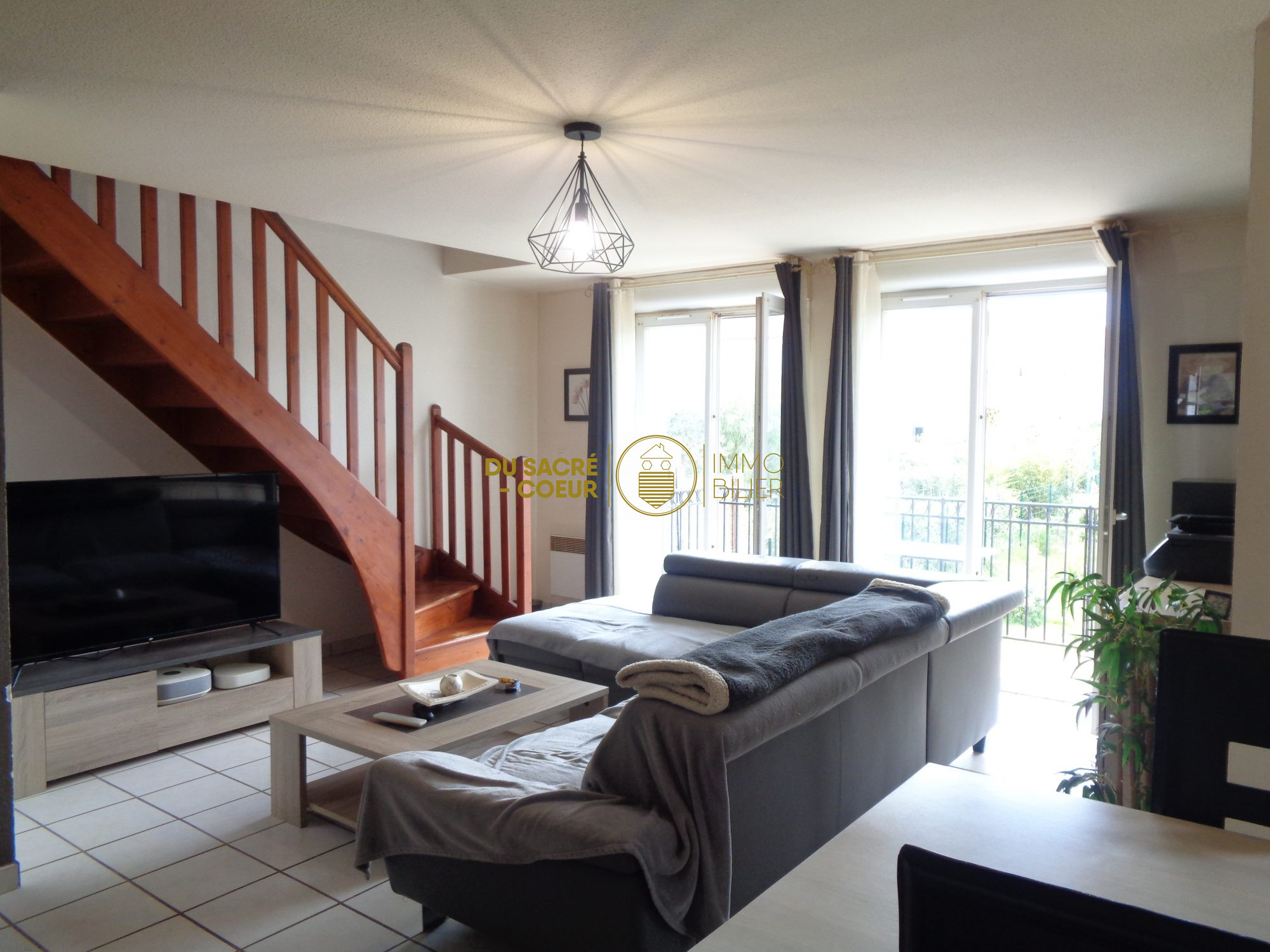 PETIT PRIX POUR CETTE VILLA 3 FACES T4 + GARAGE