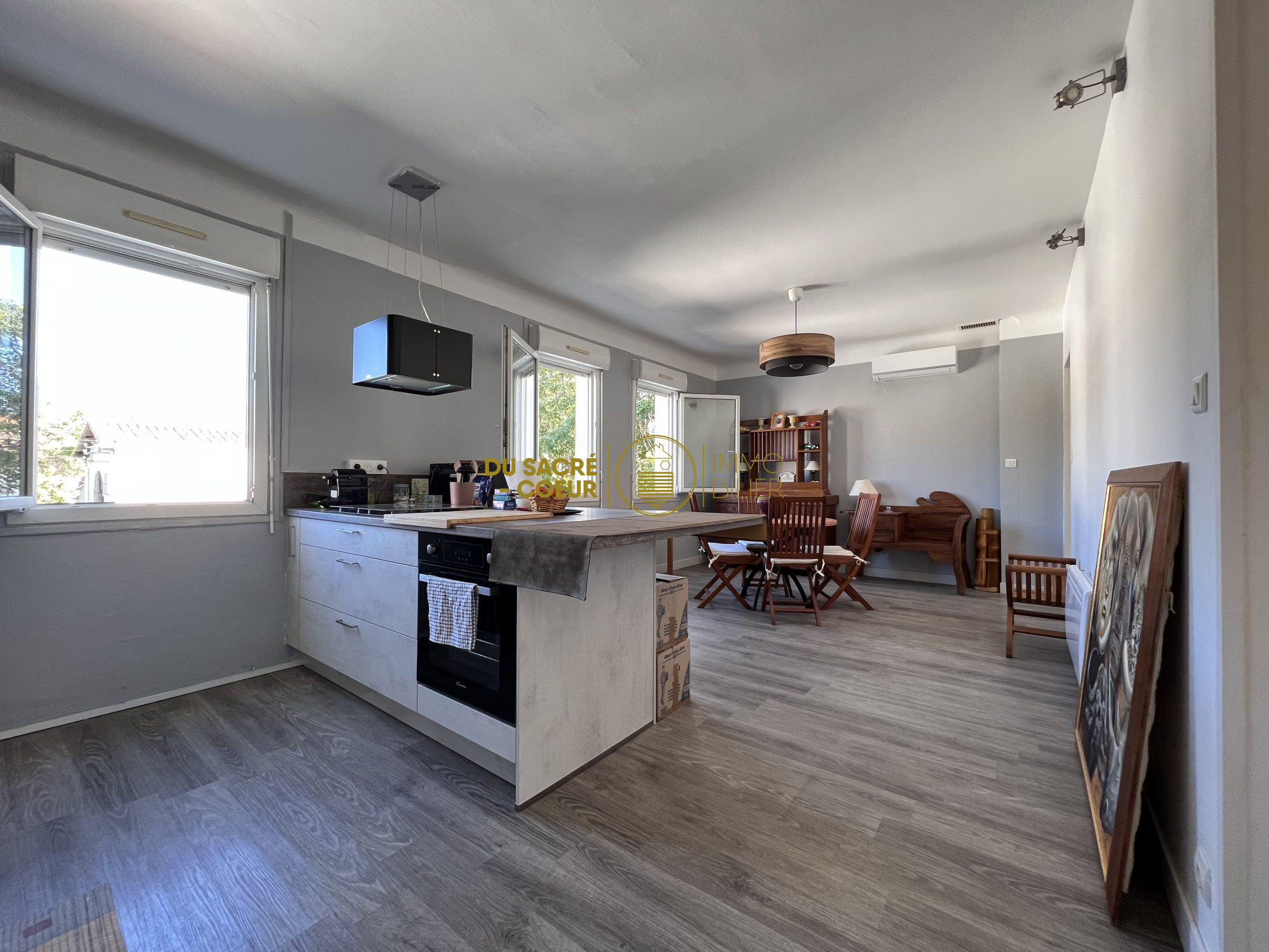 COEUR DE VILLE GRAND DUPLEX T5 TRAVERSANT + 2 PLACES DE PARKING + 2 GRANDE CAVES