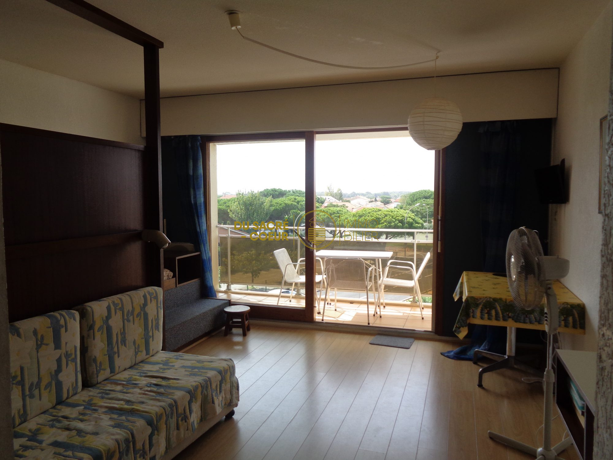 SUBLIME VUE DEGAGEE APPARTEMENT MEUBLE PARKING ET PISCINE