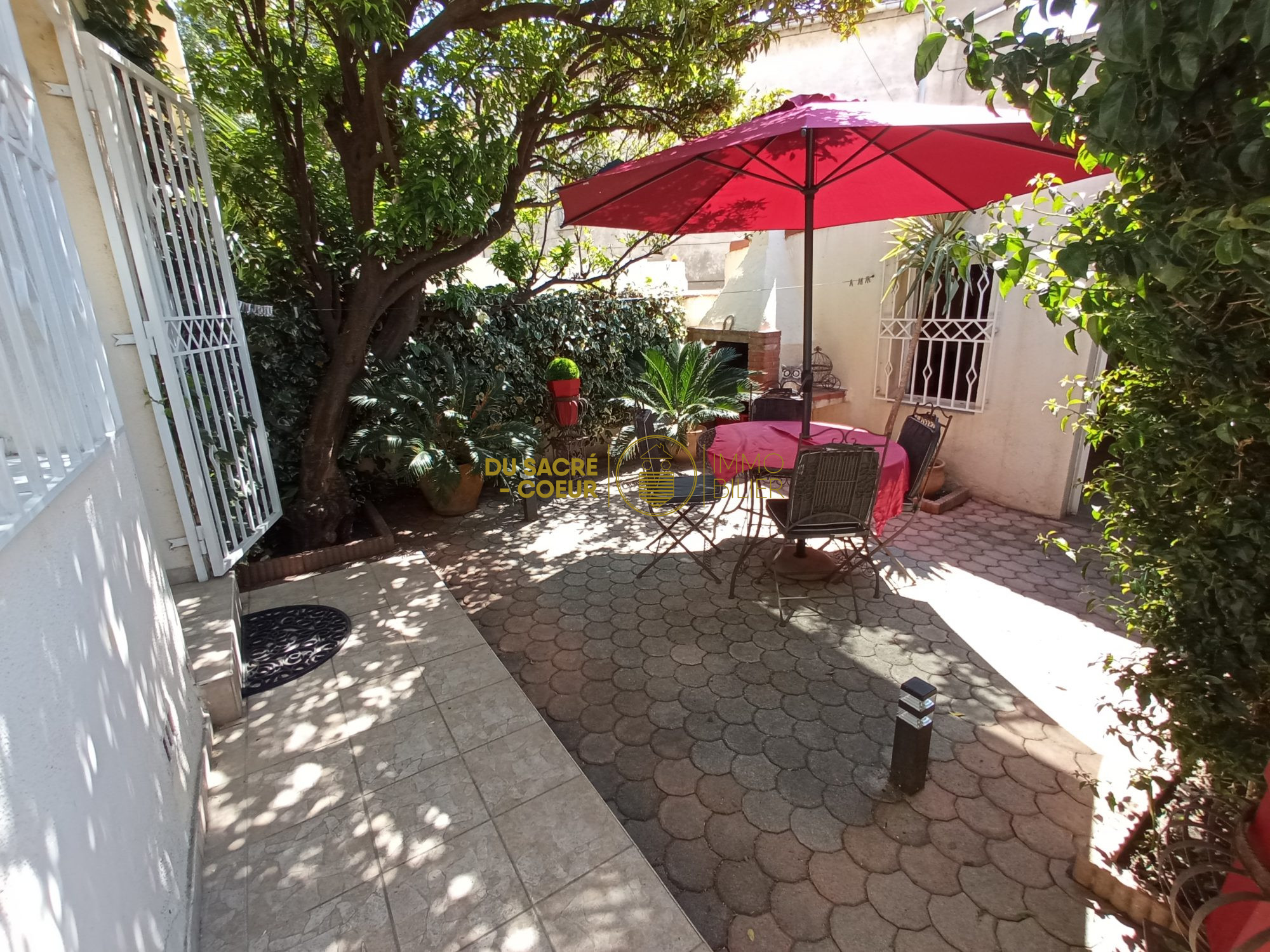TRES ACTUEL APPARTEMENT/VILLA P PIED T3 AVEC JARDIN ET GRAND GARAGE