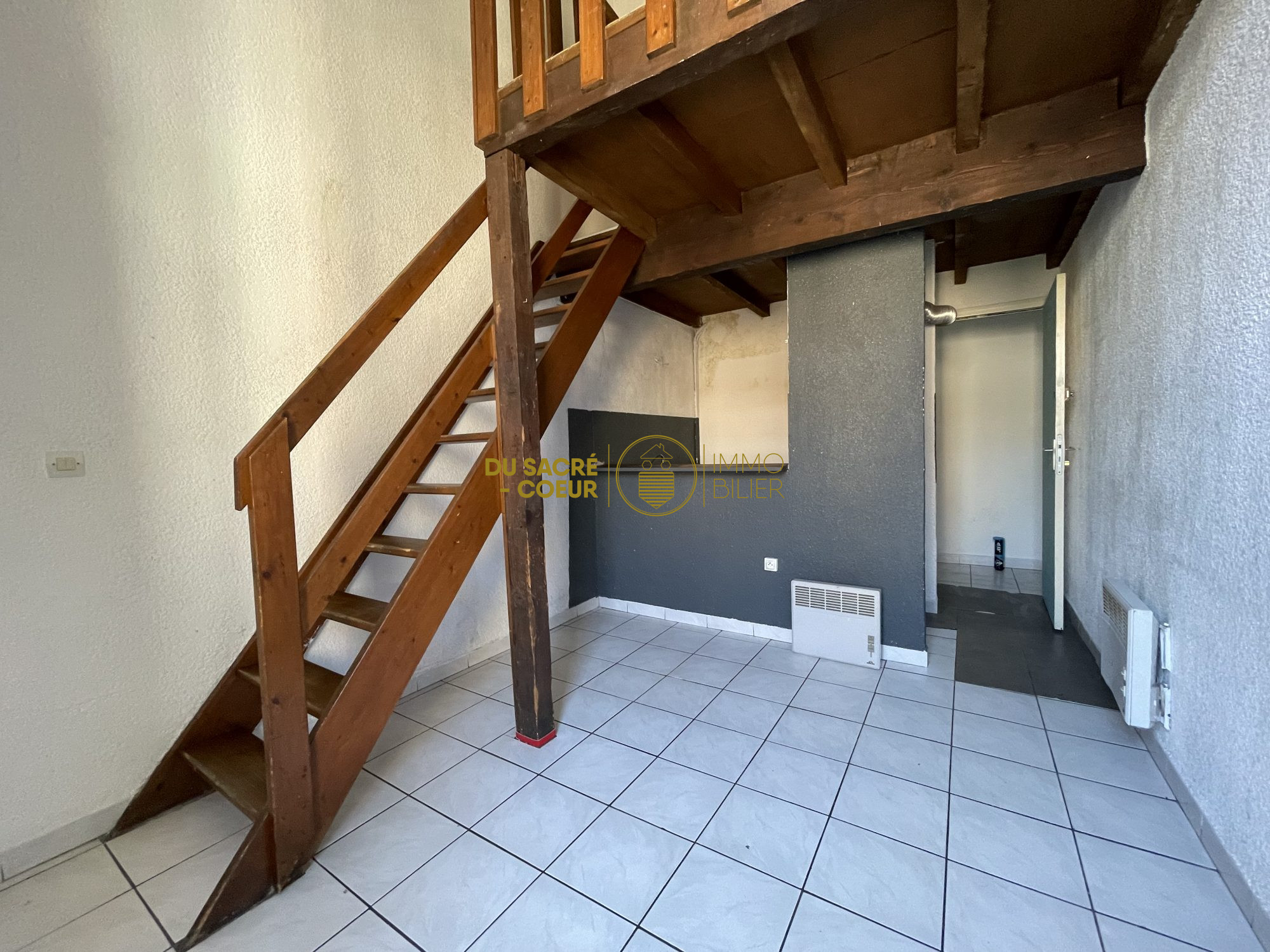 IMMEUBLE 9 APPARTEMENTS : 3 T2 en RDC + 6 T2 1er ETG