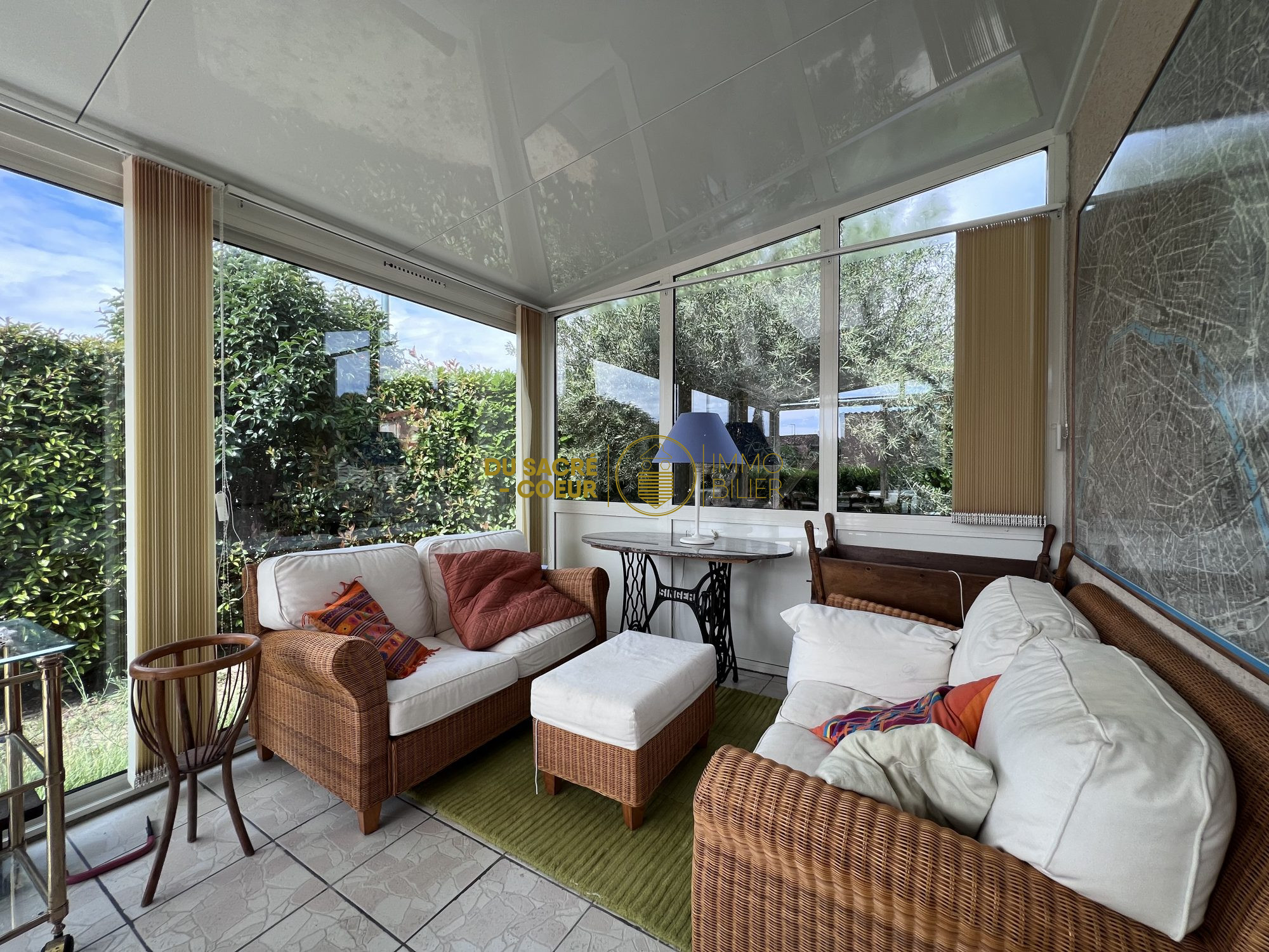 SAINT LAURENT DE LA SALANQUE VILLA 3 FACES T3 ANGLE DE RUE + GRAND GARAGE SUR 391M² DE PARCELLE PISCINABLE SANS VIS A VIS