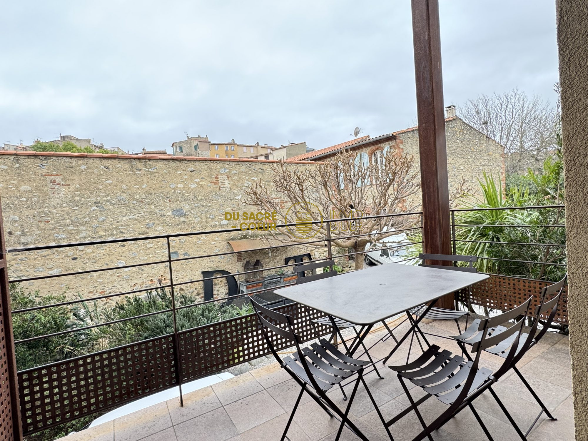 Appartement Prades – duplex 61.77m2 loi carrez – Terrasse – Parking