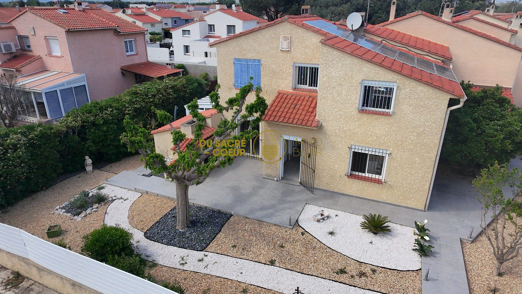 Villa 3 Faces T6 sur 407m² de parcelle Piscinable