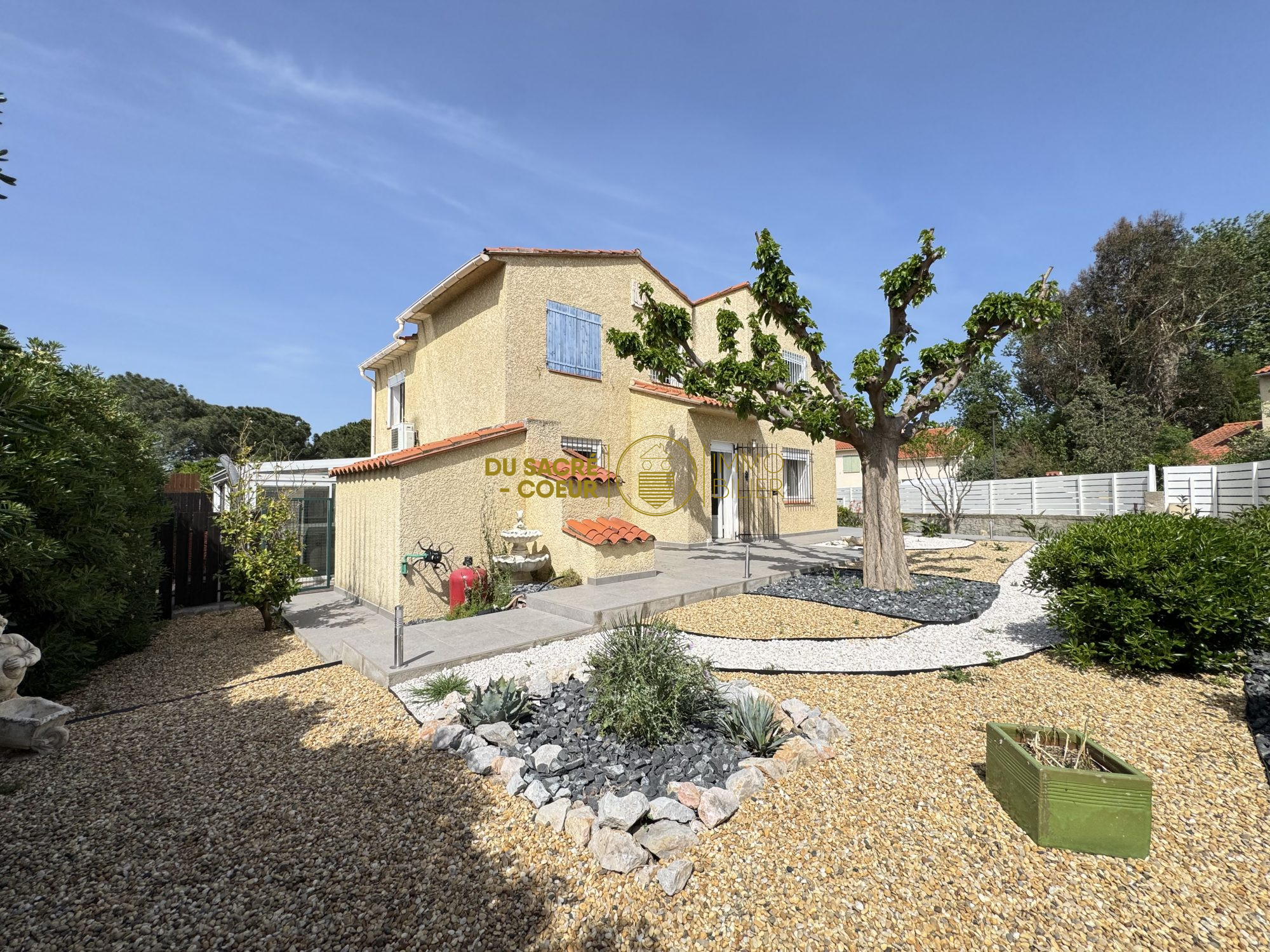 Villa 3 Faces T6 sur 407m² de parcelle Piscinable